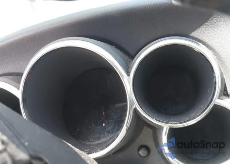 2005 Toyota Matrix Xr z USA, uszkodzony, nr VIN 2T1KR32EX5C341766